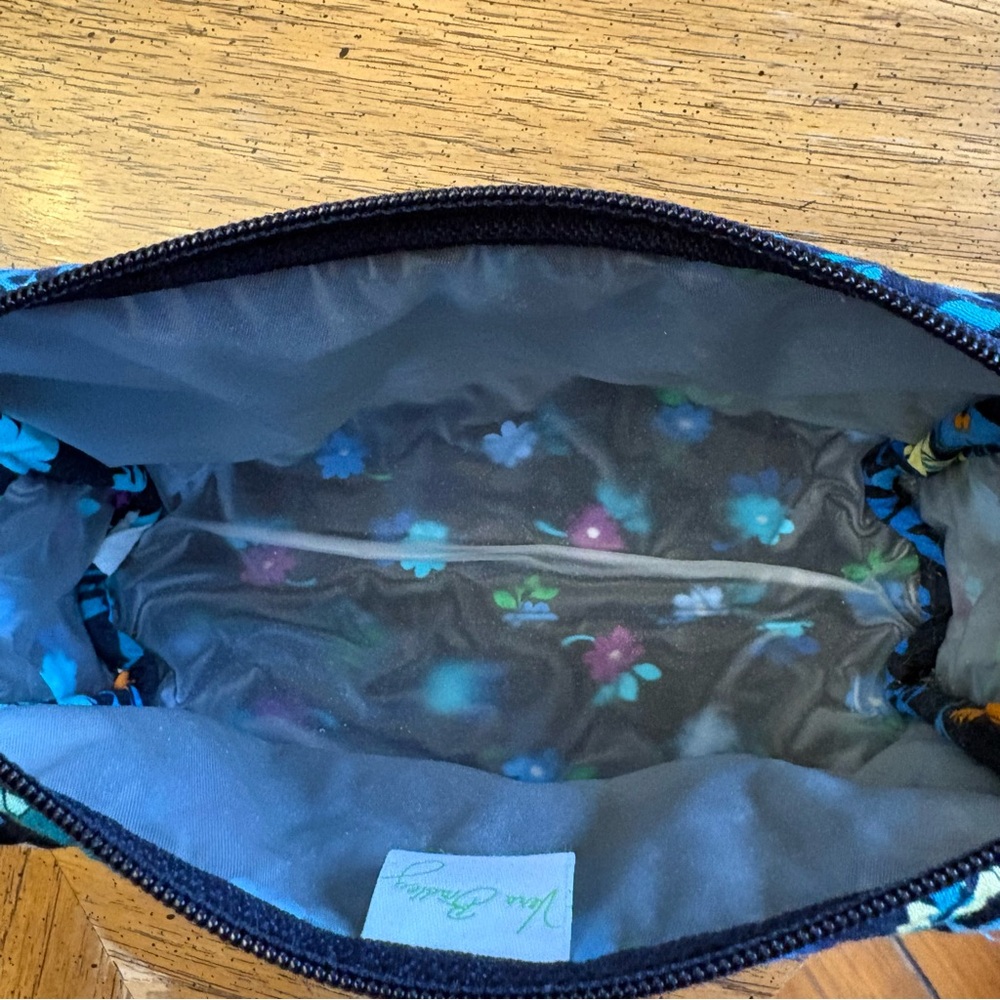 Vera travel cosmetics bag - Picture 3 of 5